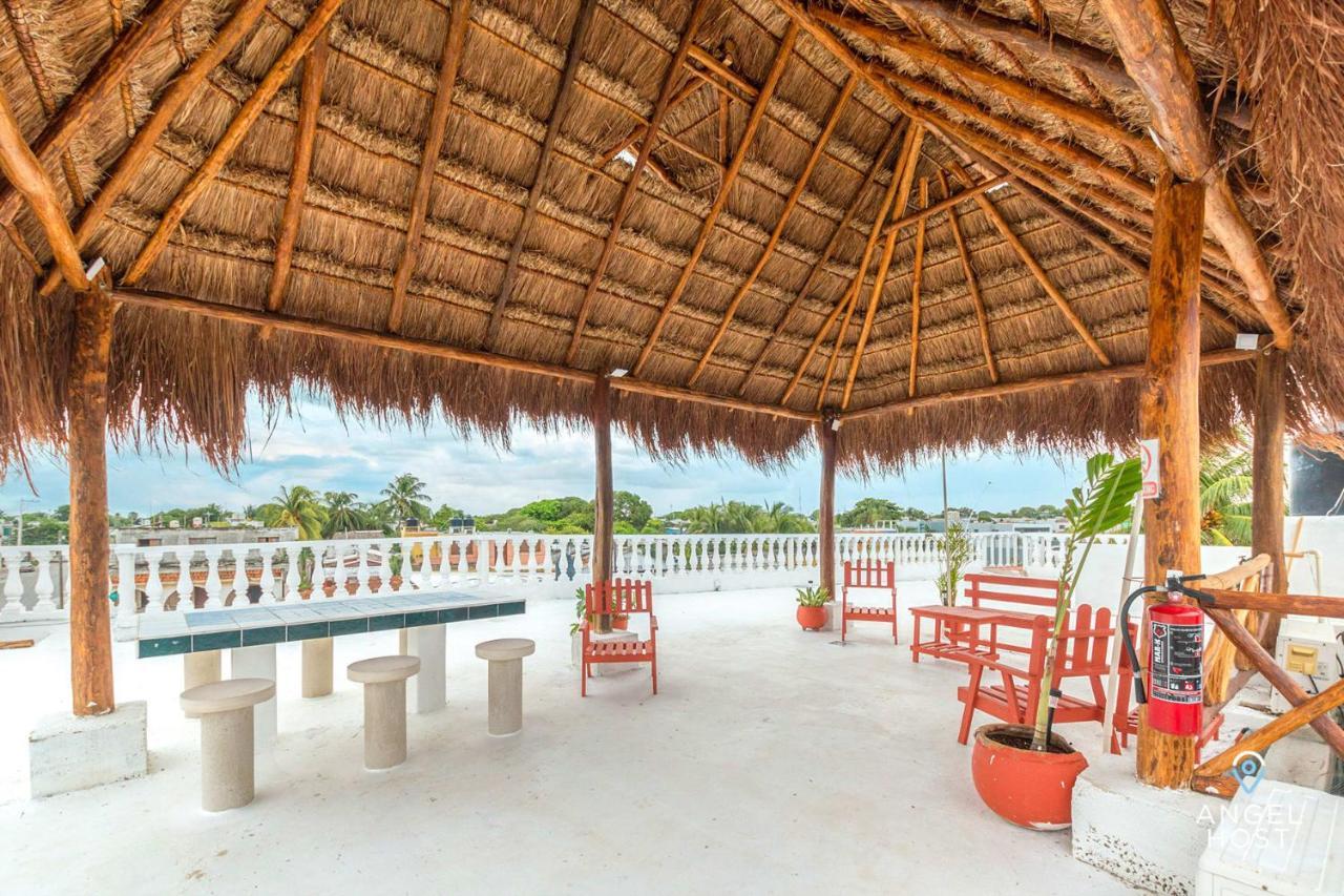 Malecon Beach House In Progreso 1 Block From Beach Ngoại thất bức ảnh